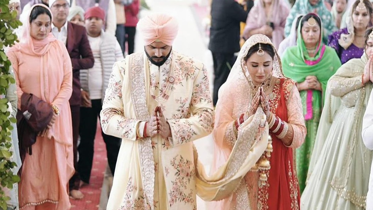 Mandy Takhar and Shekhar Kaushal wedding photos goes viral on social media