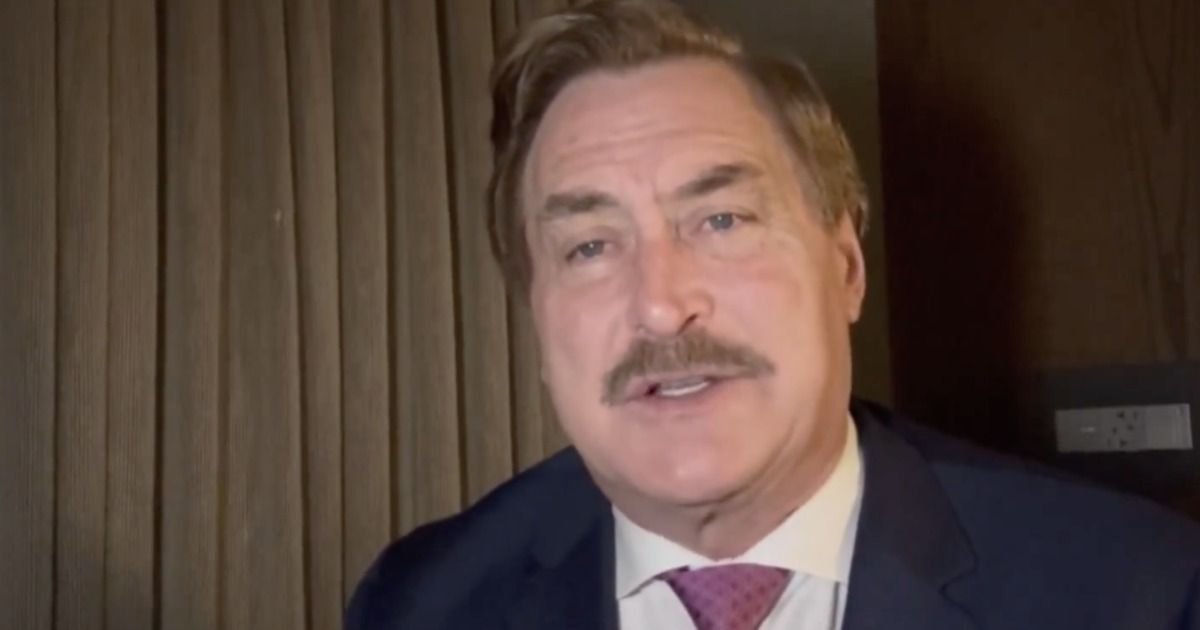 Mike Lindel: "Mypillow 100% Vindicated today!" ,