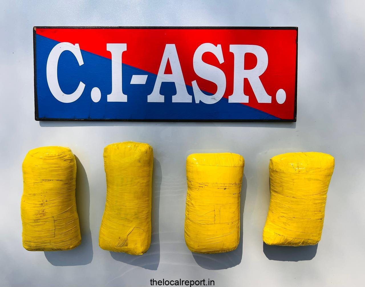 In Punjab, held for drug trafficking across the border twice; 4 kg of heroin seized