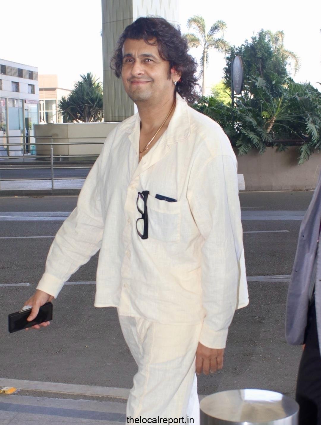 MP to honor sonu nigam with lata manangeshkar award; Shankar-ehsaan-blue may skip ceremony