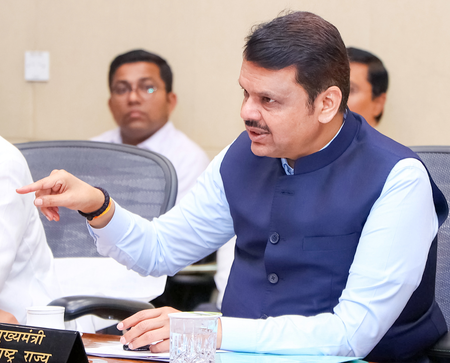 Maha Sarkar to give free to drought affected farmers: CM Fadnavis