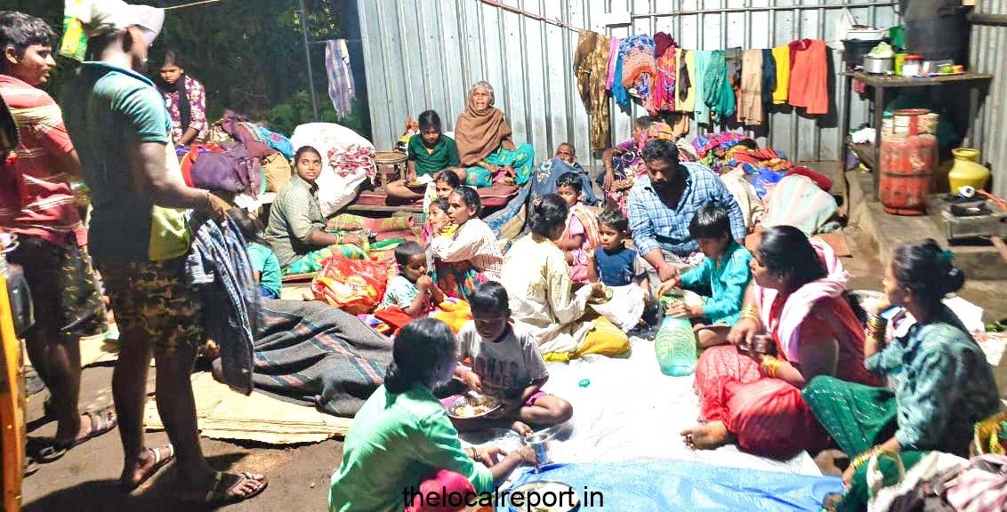 The flood bus station in the Mussi River of Hyderabad closes the bus station