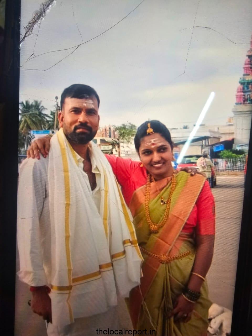 The man, who stabbed his wife 11 times in front of his daughter, surrenders to the Bangalore police.