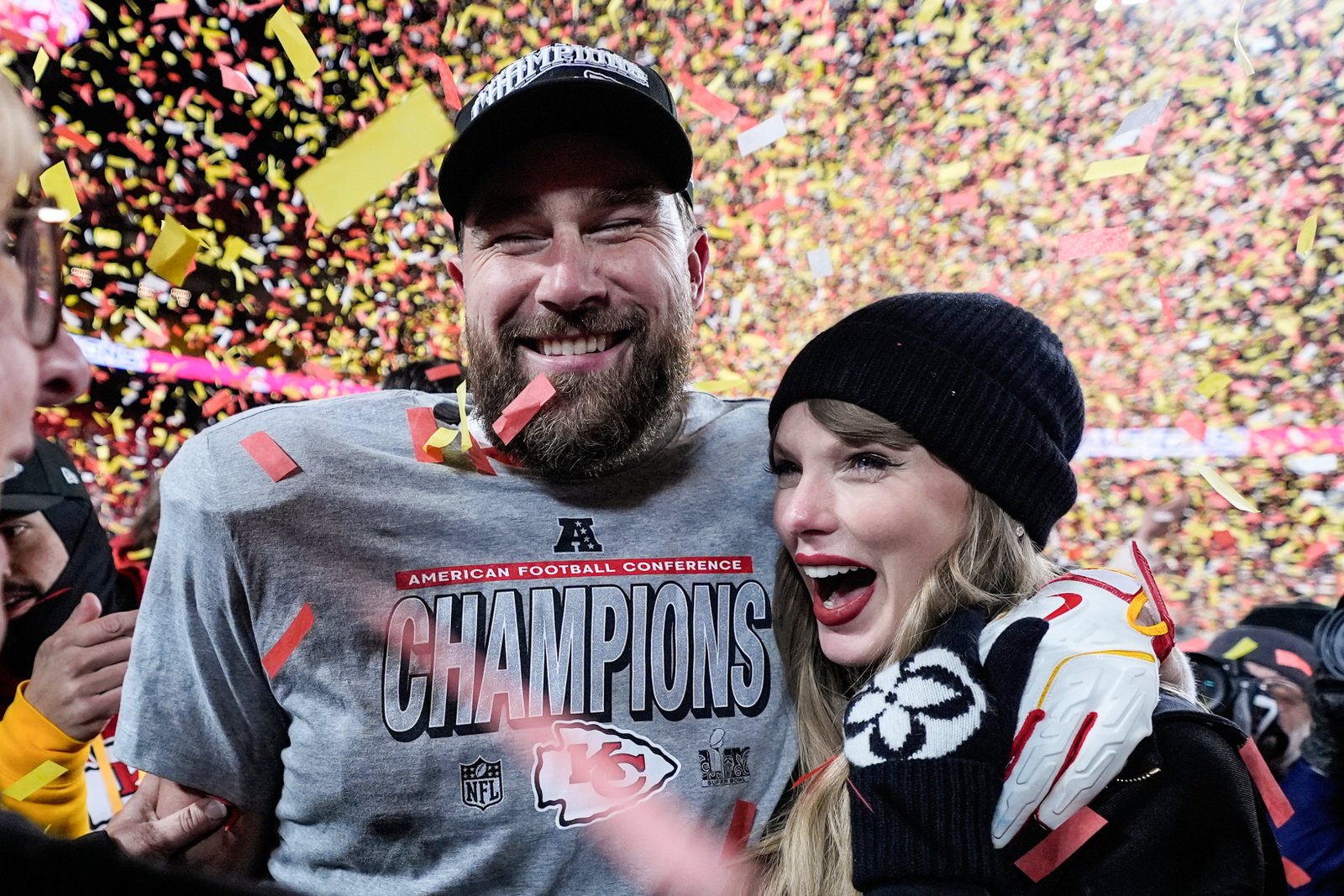 Taylor Swift and Travis Kails announced their engagement in August after two years of dating