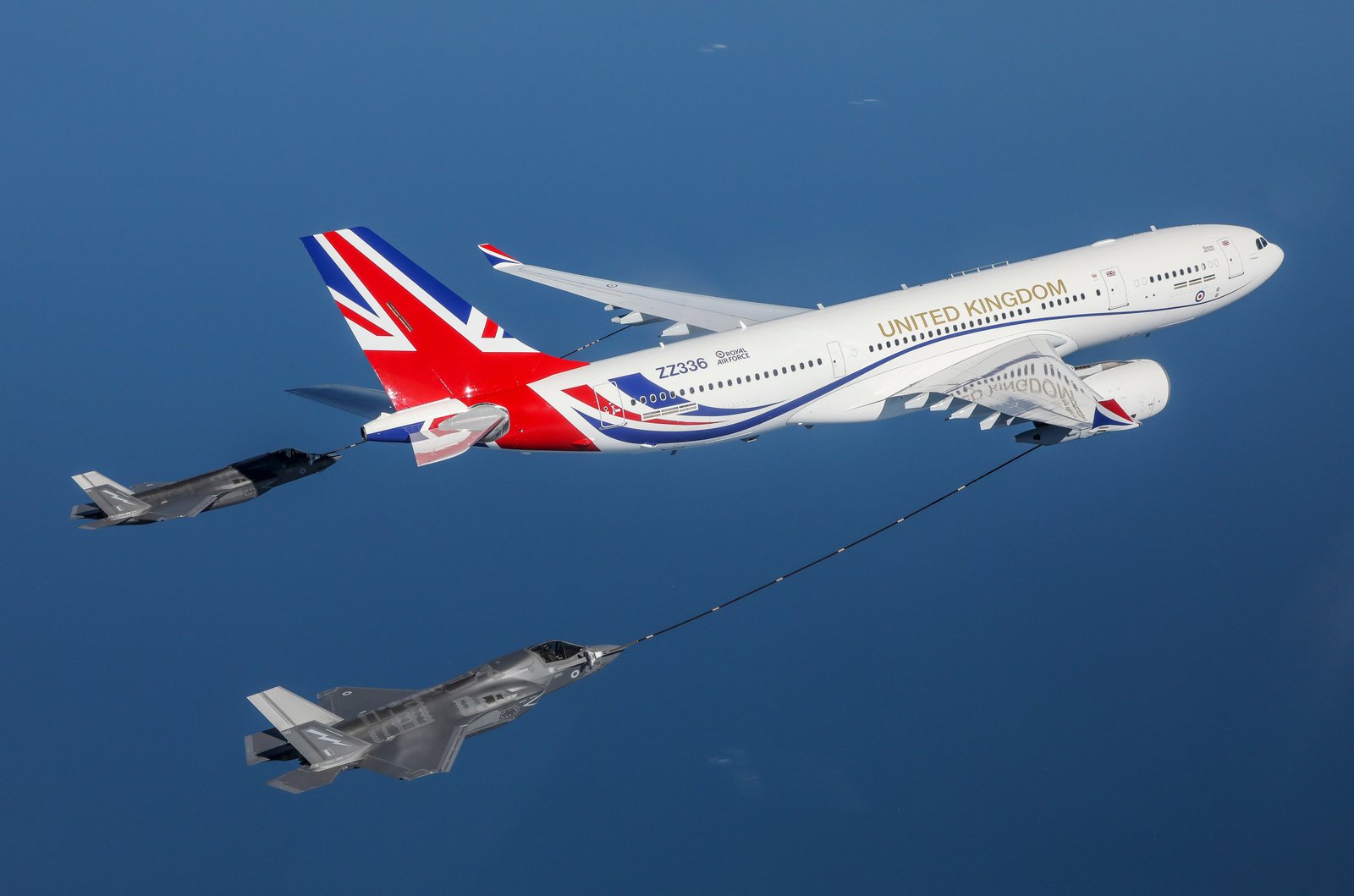 The RAF Vyzer Vespina, used by the Prime Minister and the royal family, is less imaginatively called ZZ-343, which is fueling the RAF typhoon on the Polish sky this week