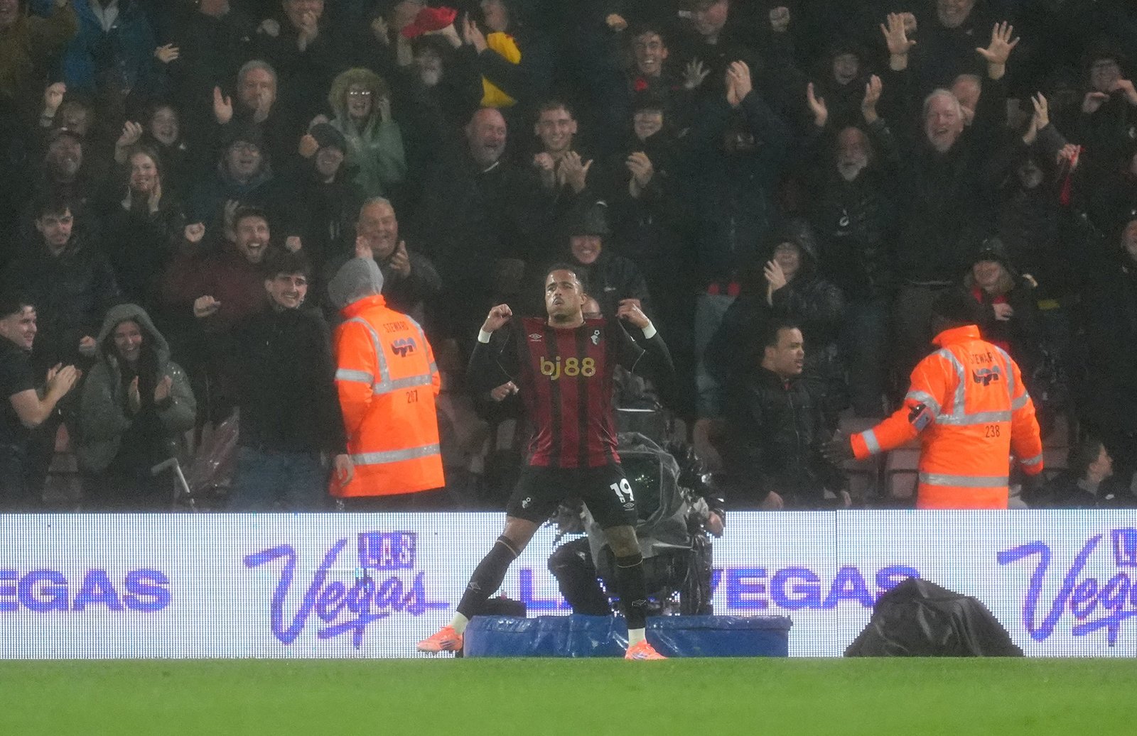 Justin Clewart's stunner helped secure victory