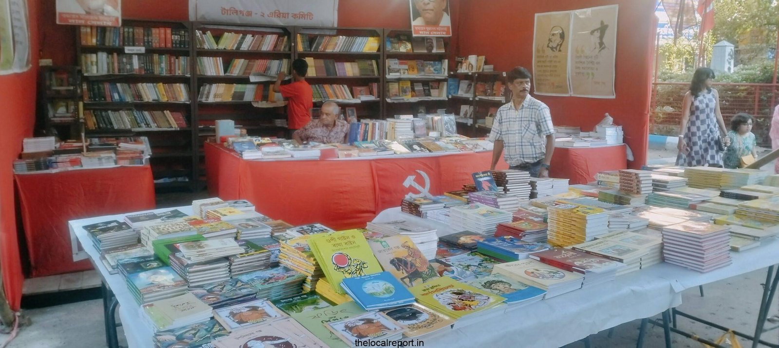 Bengal: CPI (M) runs a record number of book stalls during Durga Puja