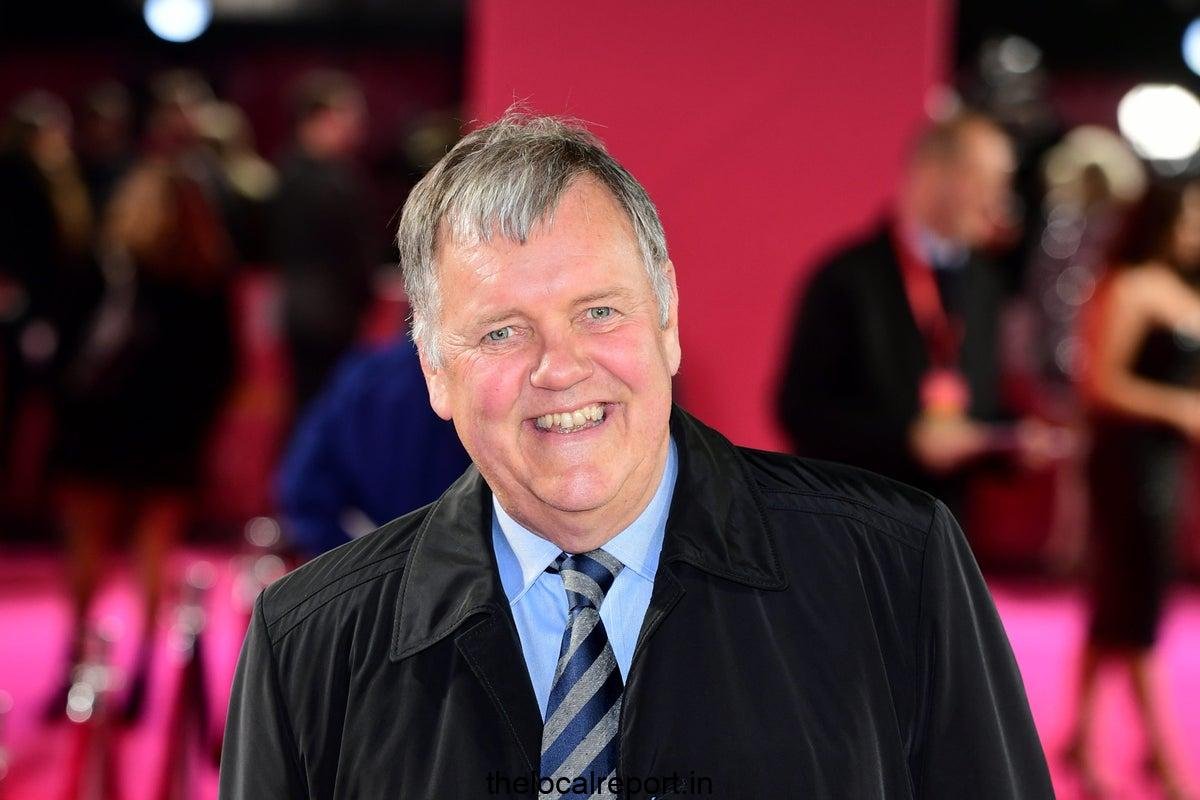 Clive TyledSley: Fans' approach to women's football broadcasters changing
