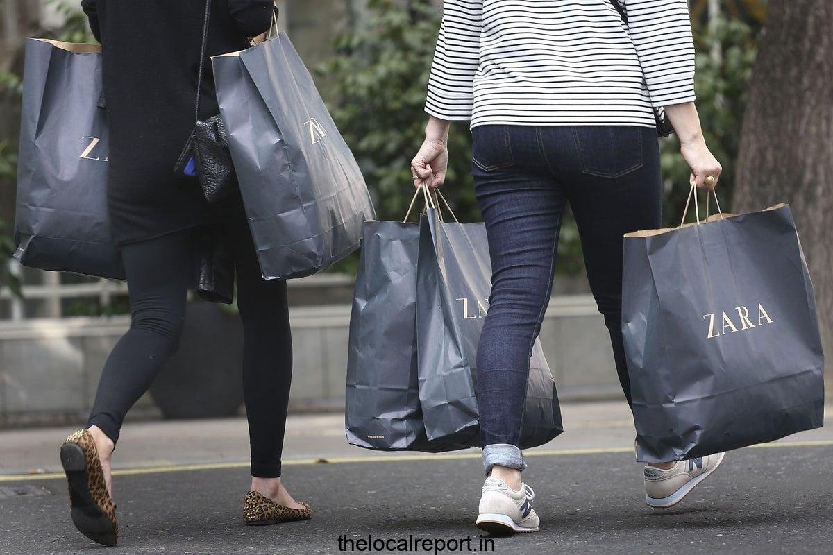 Consumer confidence in economy is at the lowest point this year