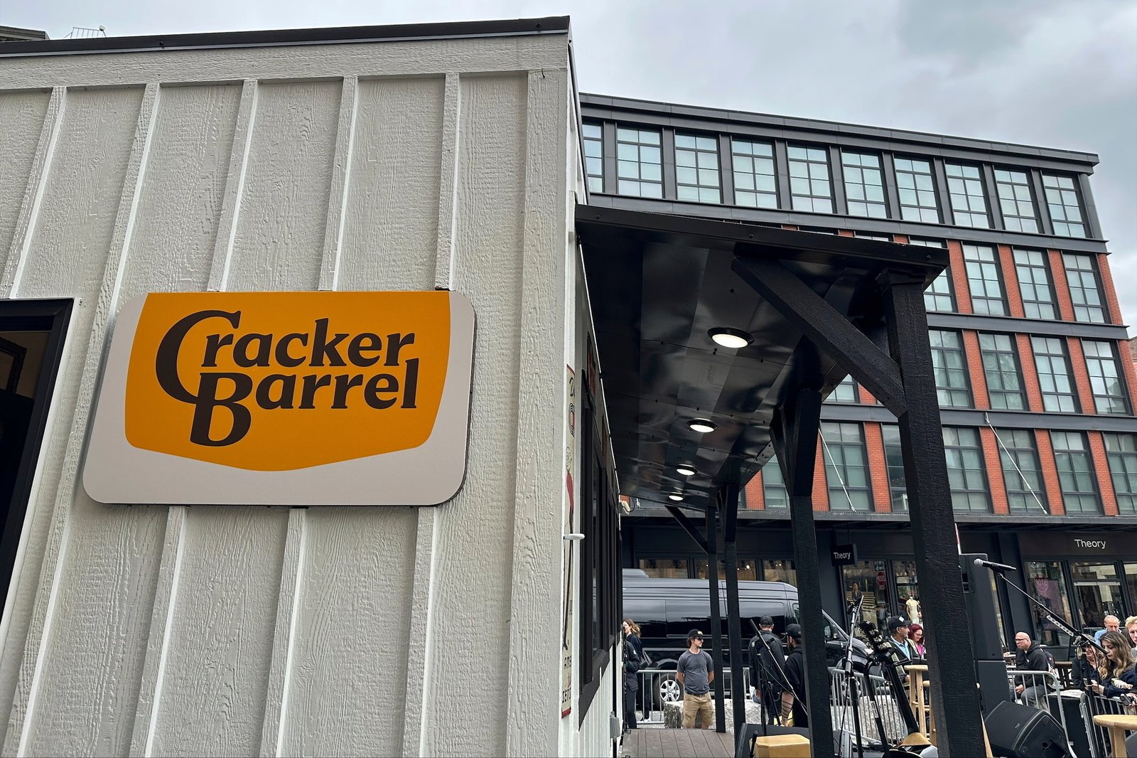 Cracker barrel has ended its relationship with the marketing firm Prophet after a failed restaurant redigation and logo change. Changed logo - a throw for an old design - it did not include 'Uncle Horschel' farmer character
