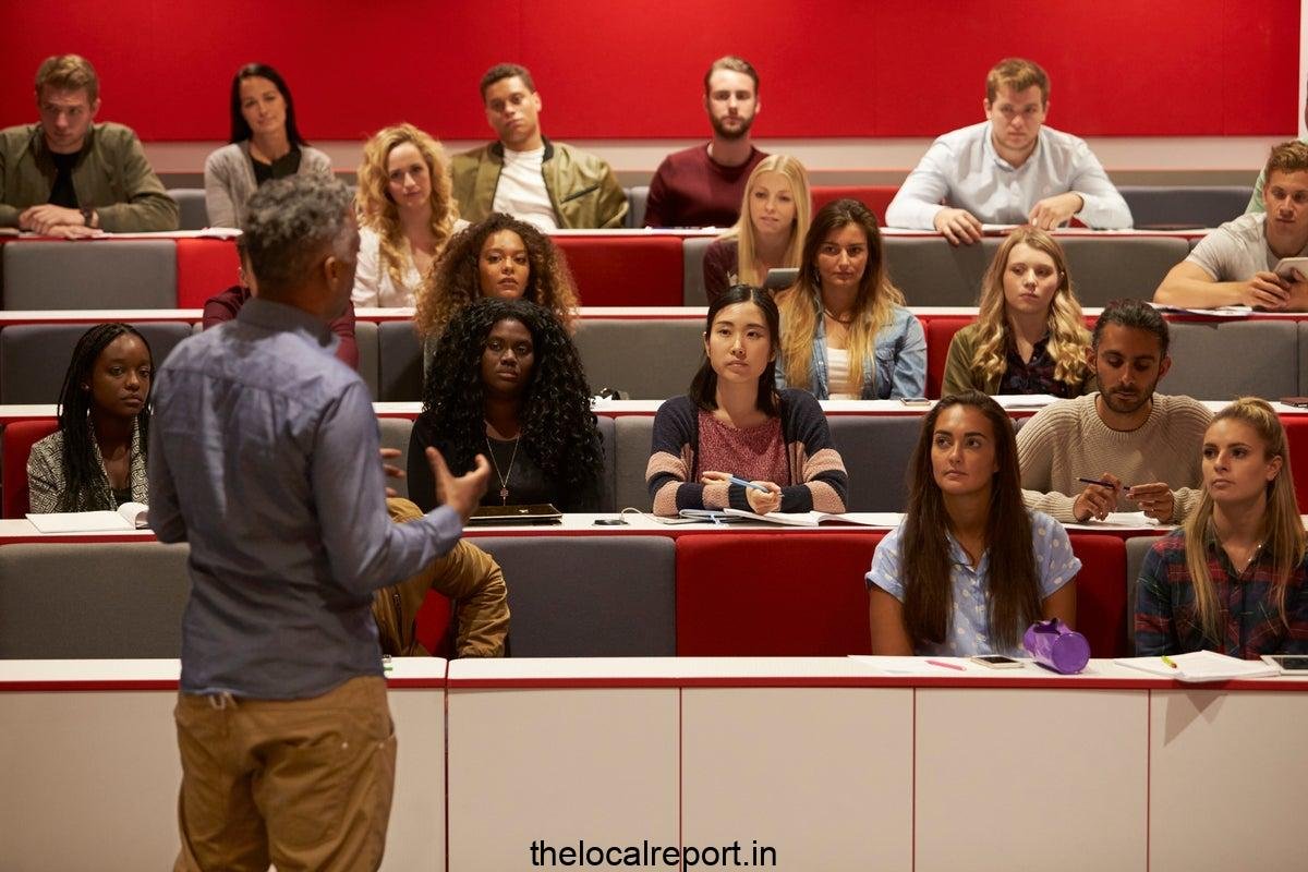 How to live in education can help protect you from dementia