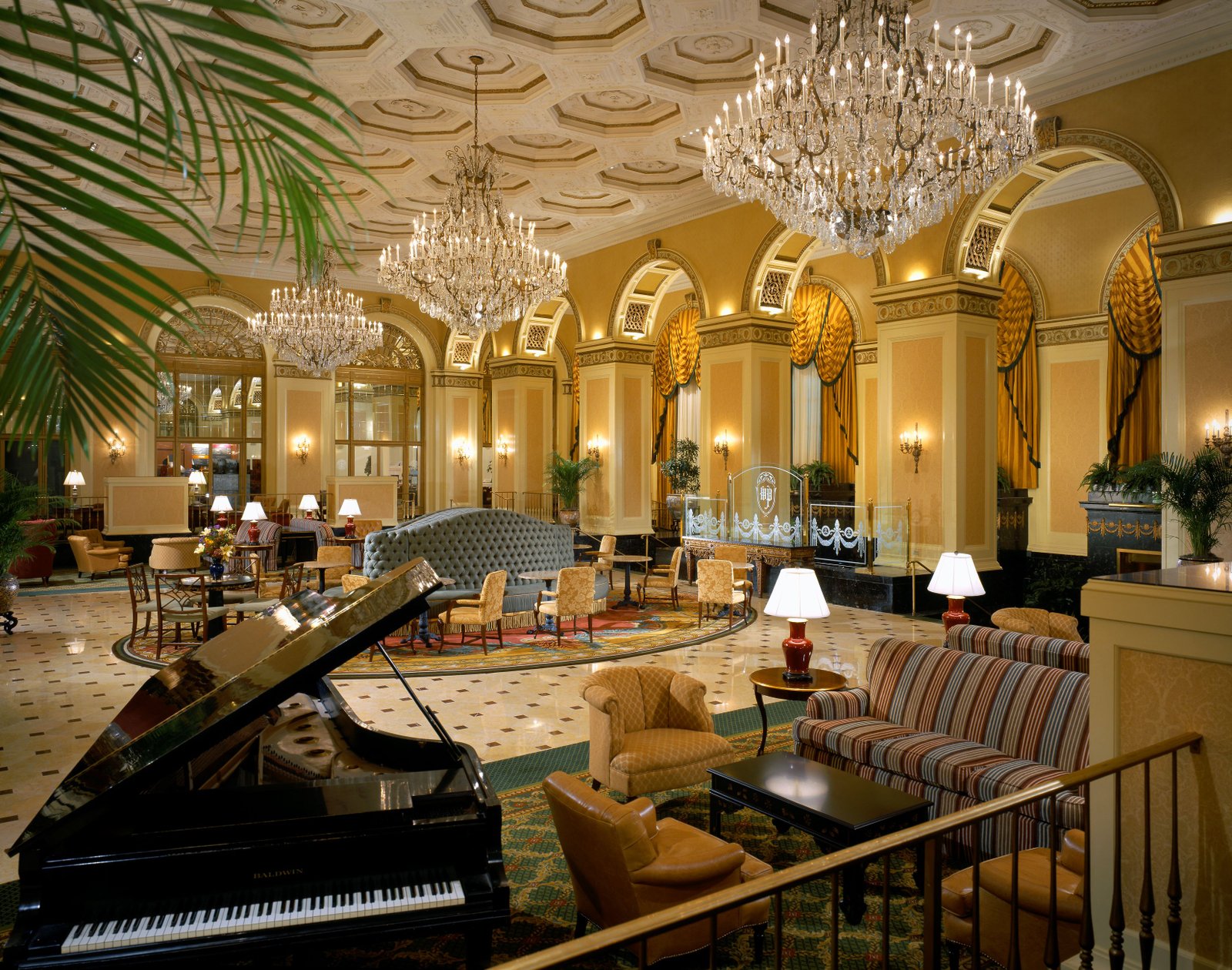 Omni William Penn has been stared by a writer, his panda and a travel salesman's ghost. There are also scary lifts