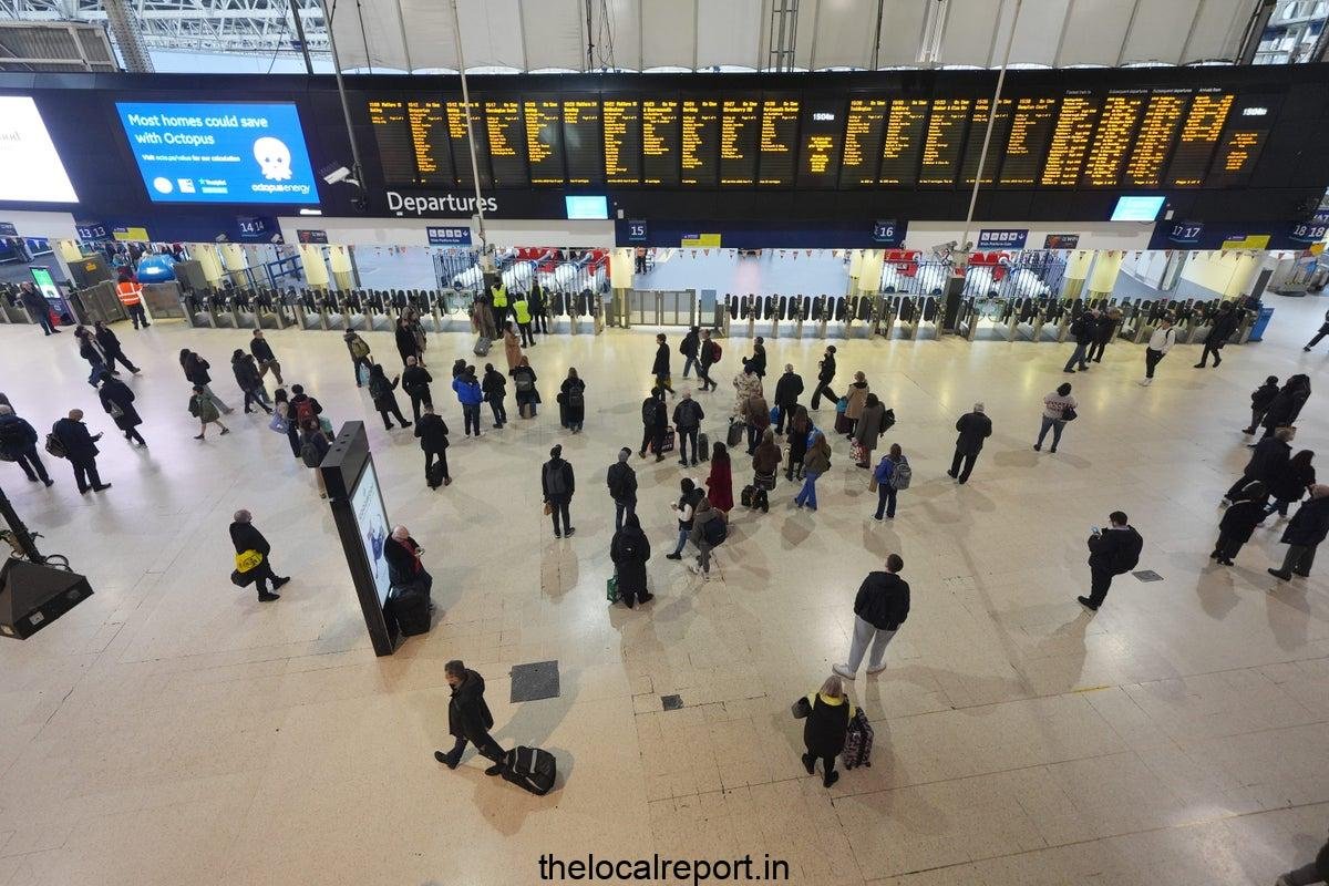 Passengers have to face major disruption in London Waterloo after the 'emergency'
