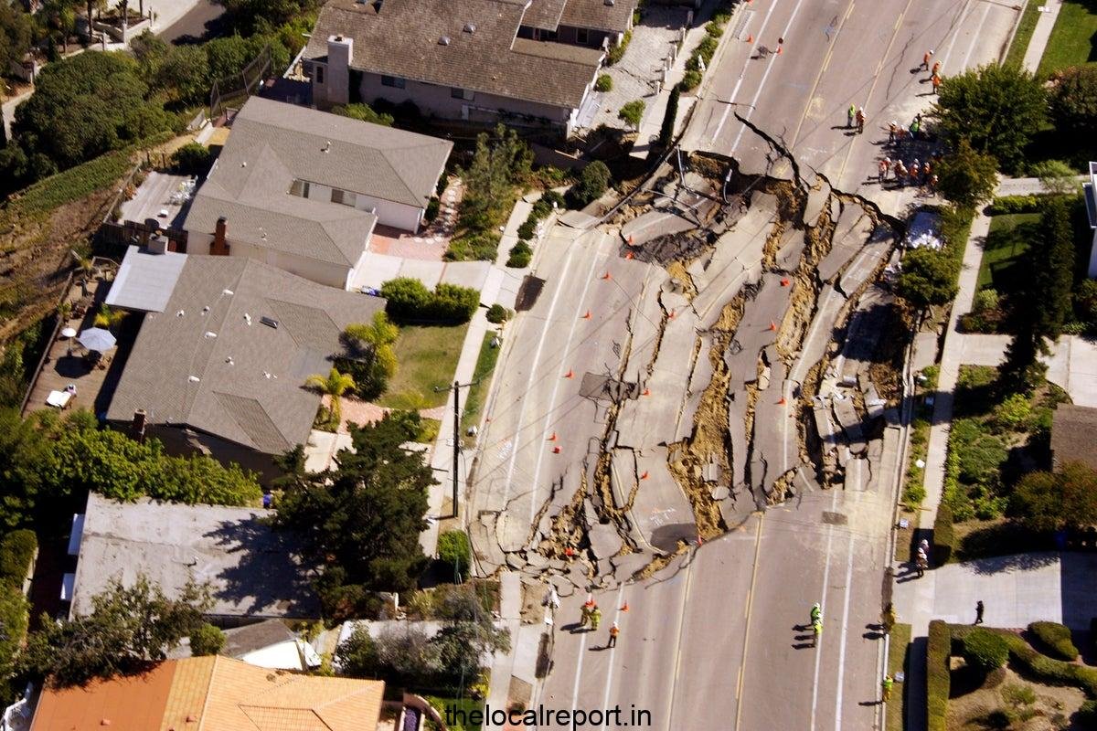 Scientists search for equipment that could detect geological events before the strike