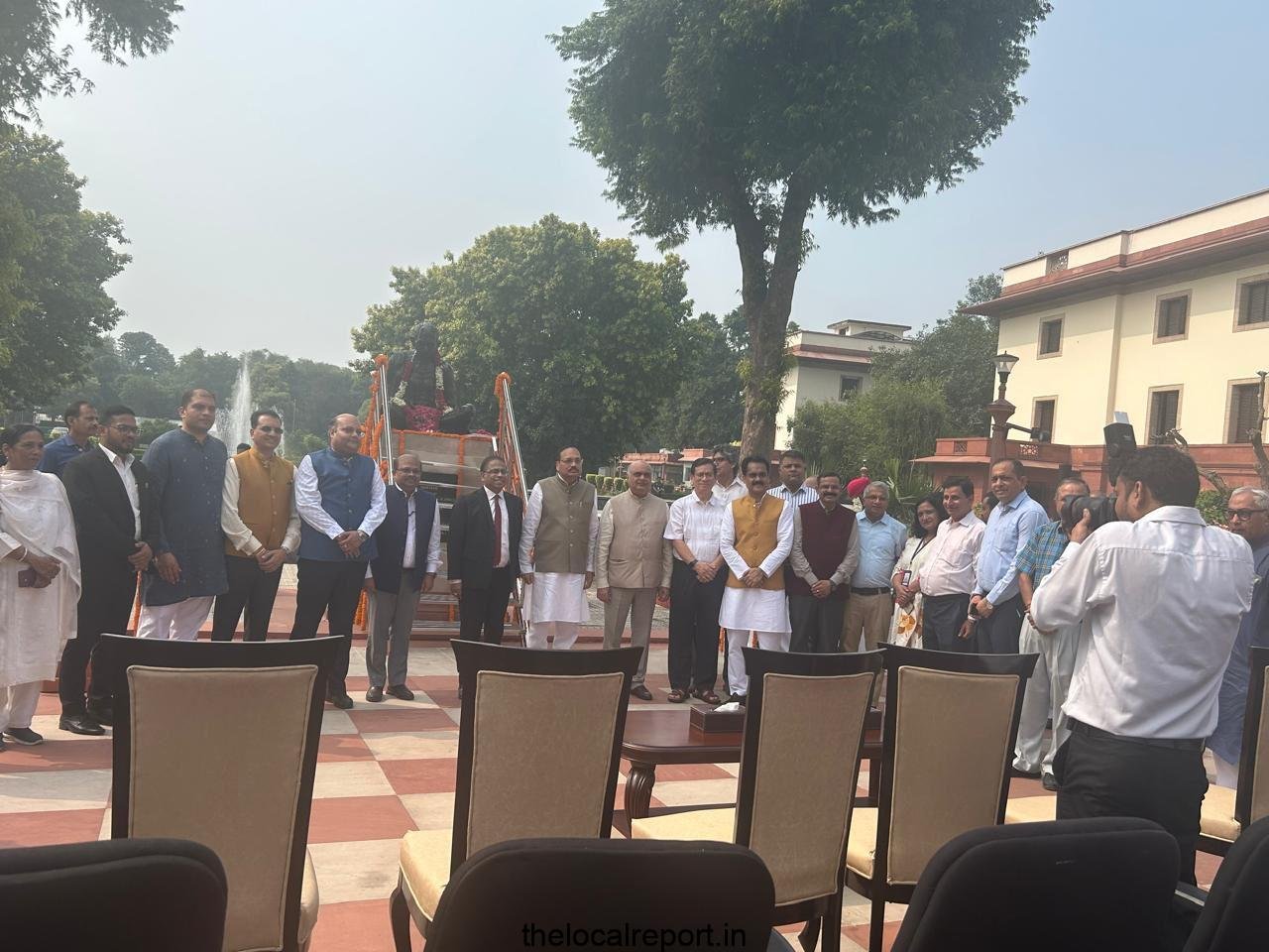'True power lies in simplicity and moral conviction', SC Judge pays tribute to Mahatma Gandhi