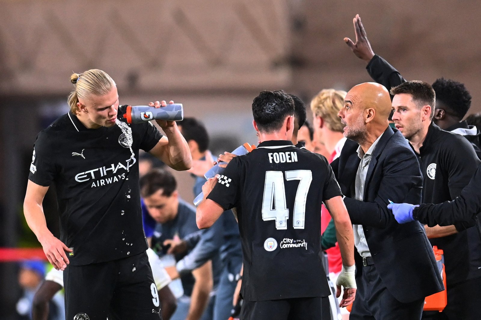 Manchester City scored another late goal to win the Champions League