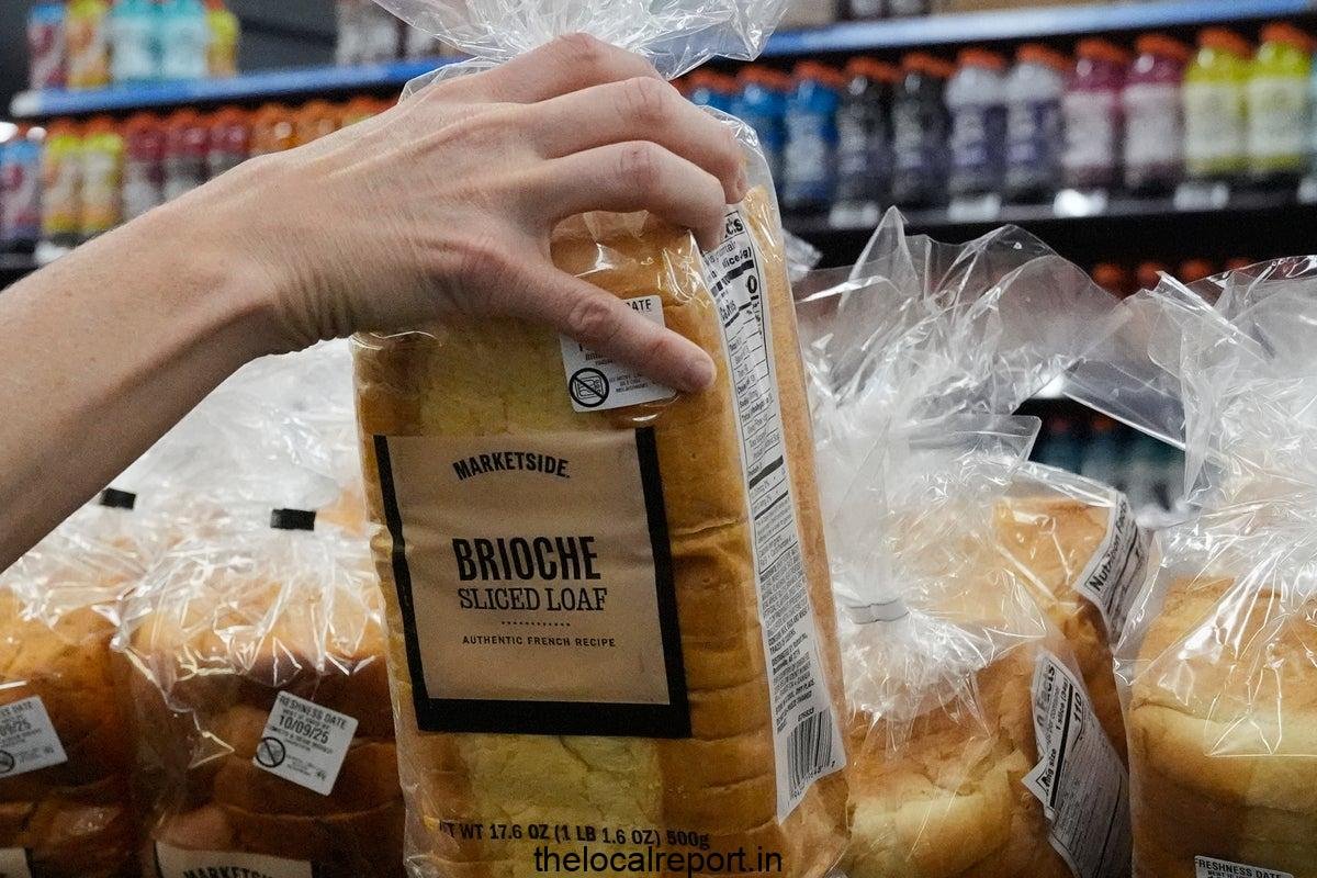 Walmart sets a timidline to remove synthetic dyes and other additives from its food brands