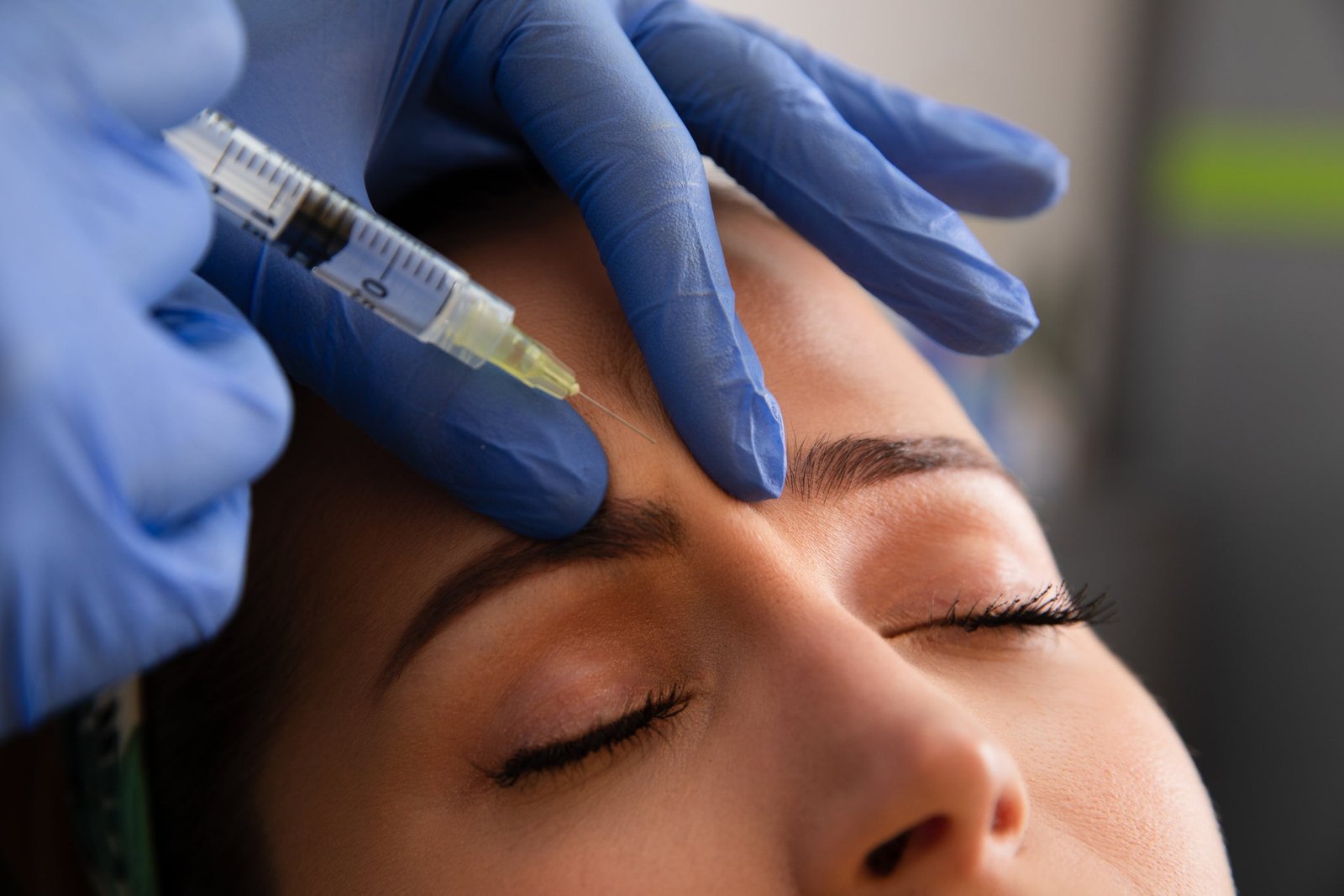 Workers over 45 years of age are considering beauty processes and surgery to show a young age to get jobs or promotion