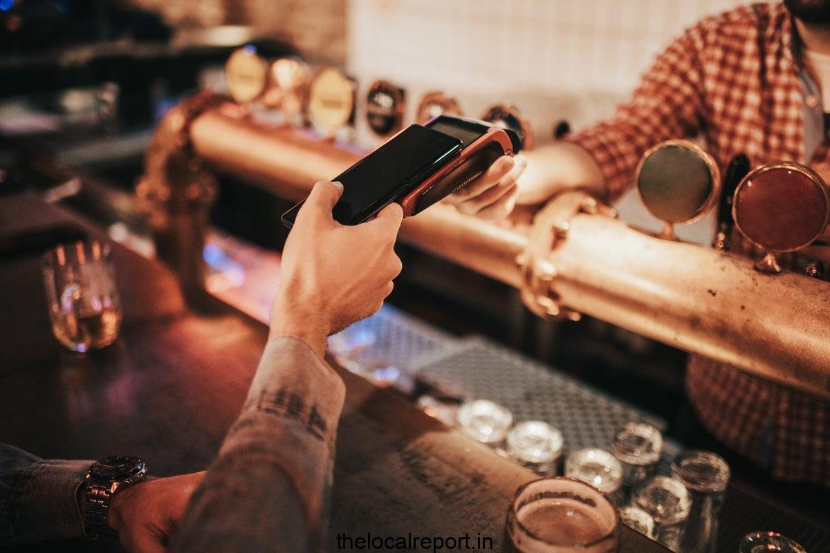 Brits selected for mobile phone payment because cash usage declines