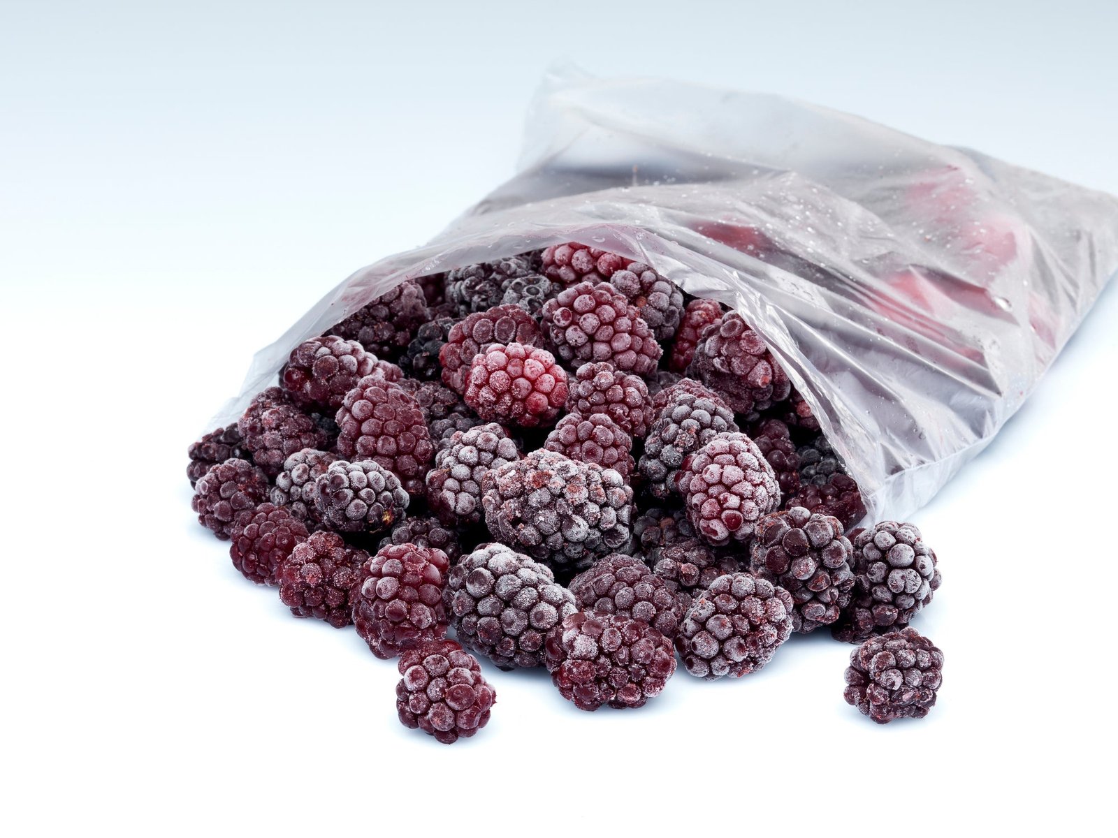 Frozen fruit bags were available in 3.4-inges, 1.7-ingules and 13-ingules bags
