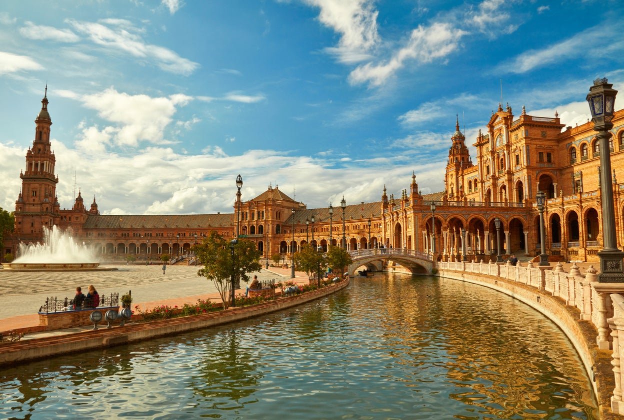 Plaza de Espana, part of Maria Luisa Park in Sevile