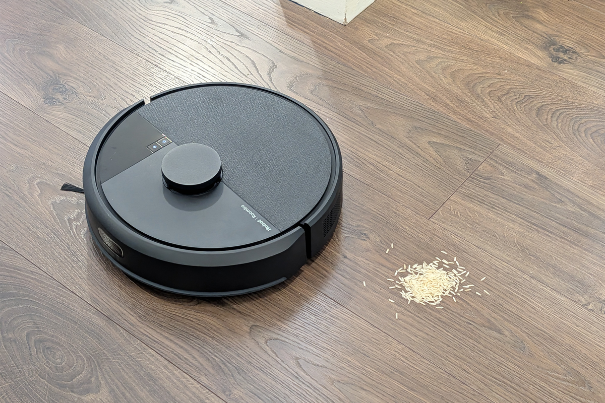 Roomba manufacturer plunges into bankruptcy