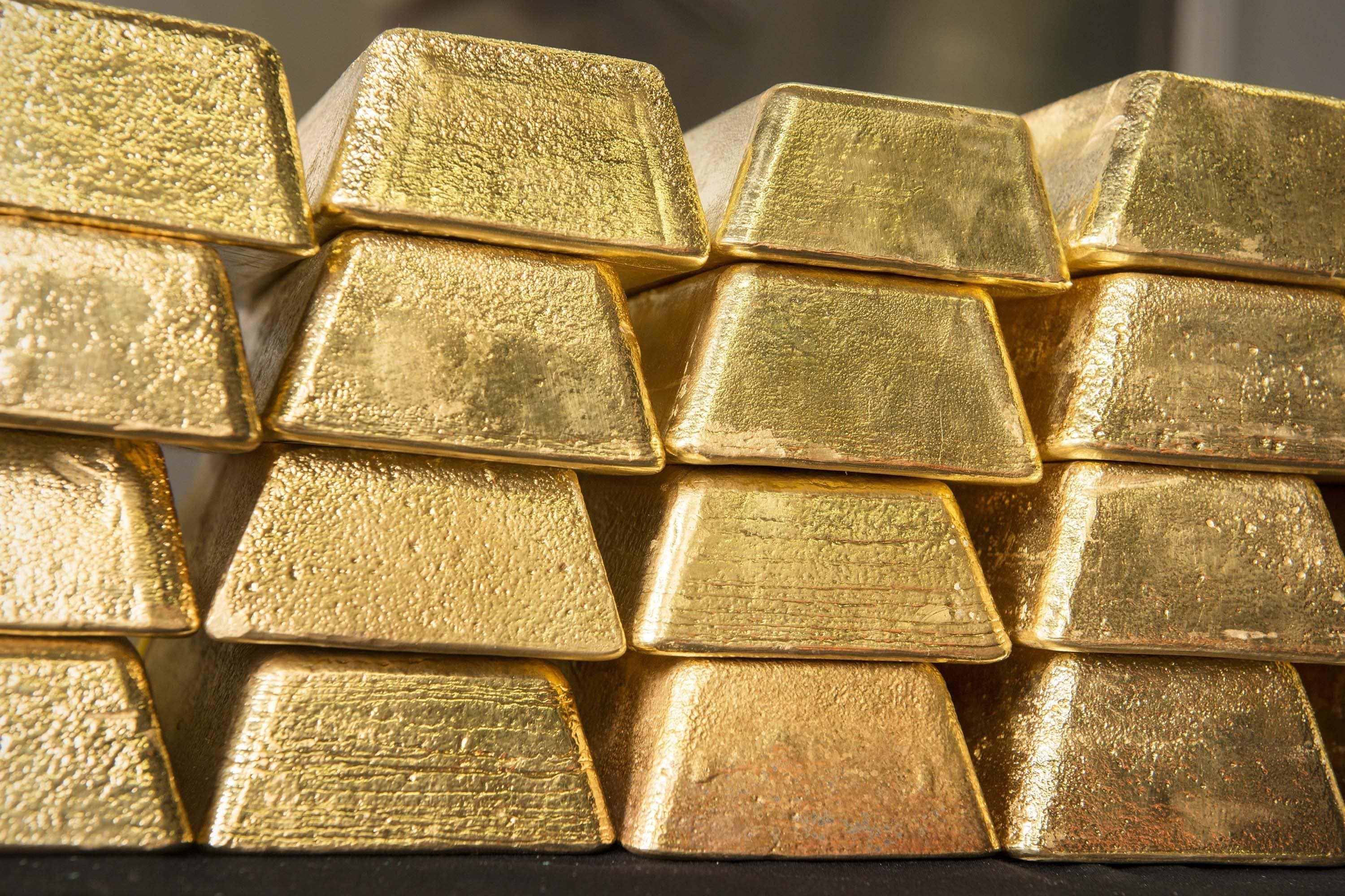 One researcher says gold prices could hit $6,000 an ounce in 2026