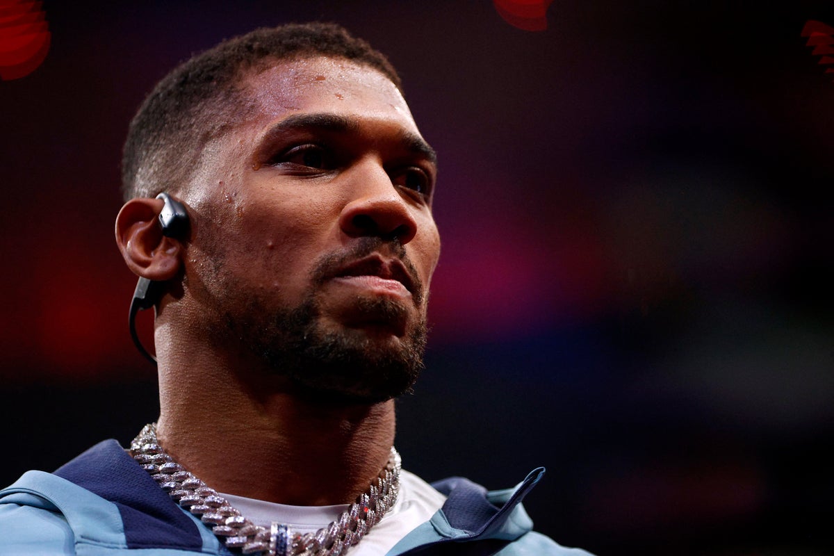 Anthony Joshua flies back to UK after fatal crash in Nigeria