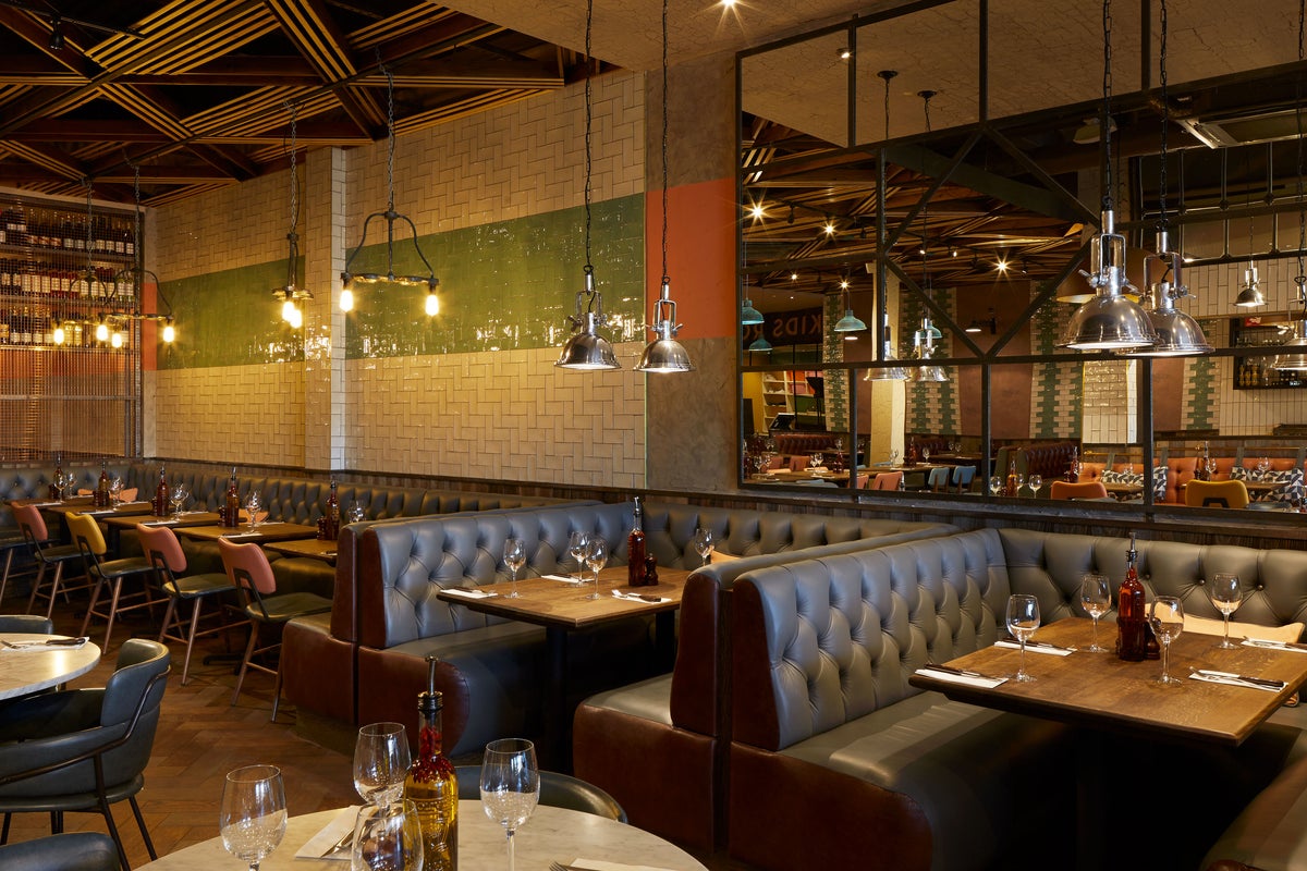 Bow Street plans acquisitions following restructuring and Christmas promotion