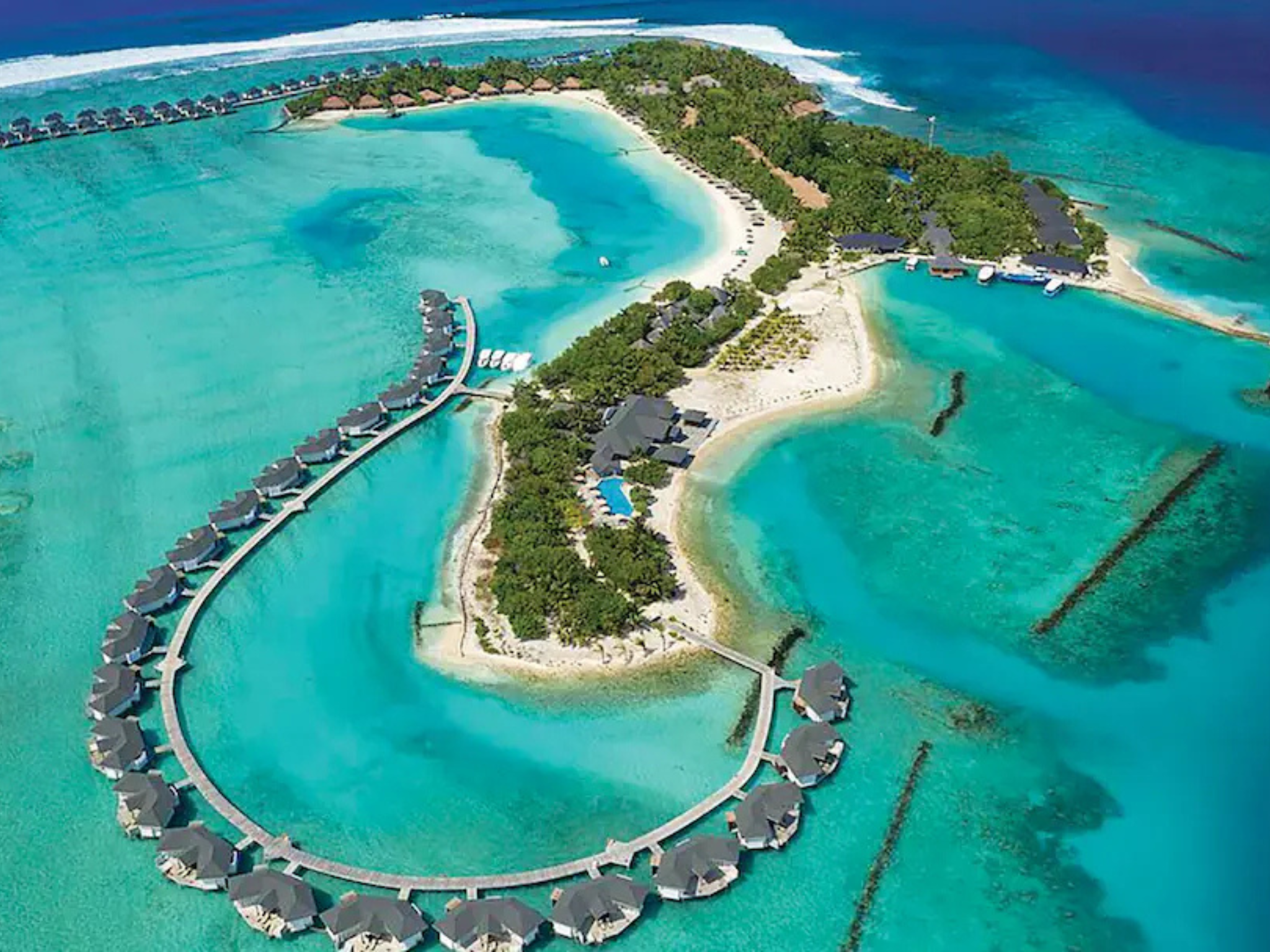 Save almost £2,000 on luxury accommodation in the Maldives