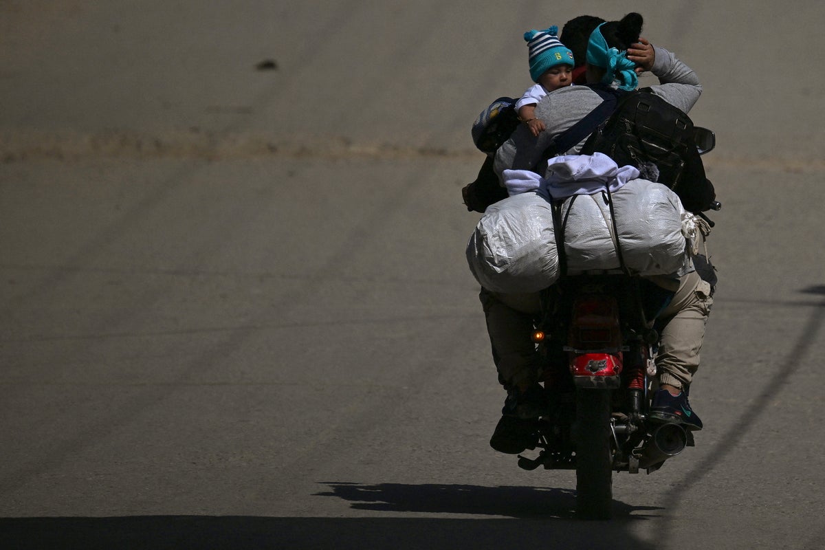 Colombian rebel violence forces more than 300 people to flee as tensions rise