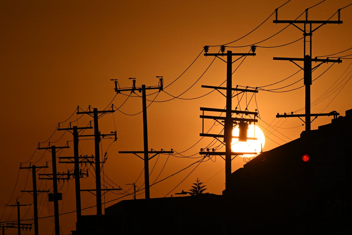 East Coast could see rolling blackouts as data centers put strain on grid