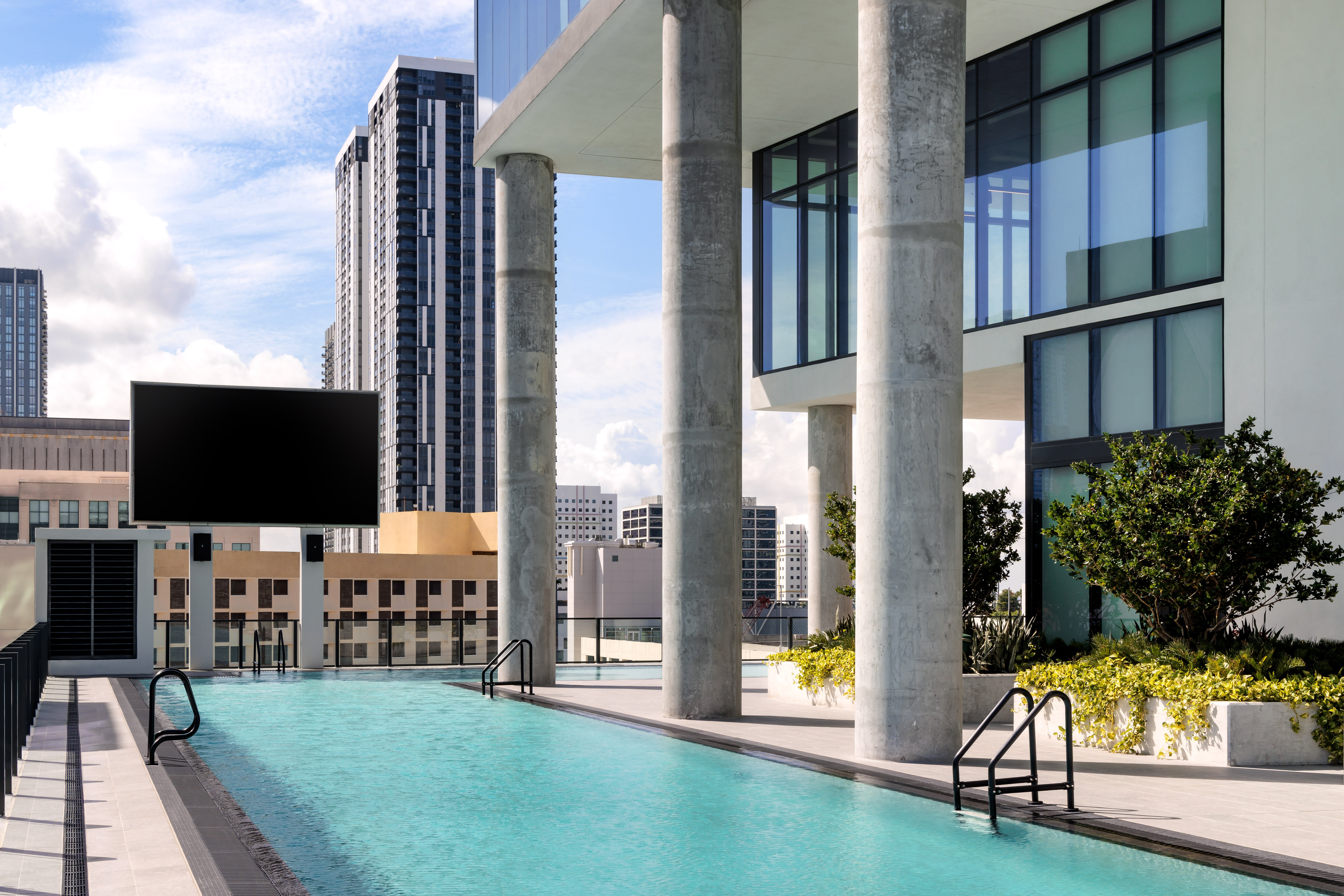 The Elser has a 132-foot rooftop pool
