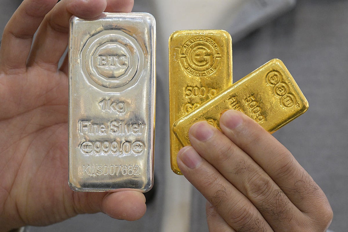 Gold prices hit record highs: Should you buy or sell?