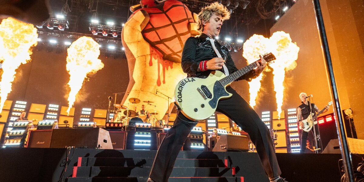 Green Day will host the 60th Super Bowl Awards Ceremony to celebrate past MVPs