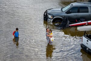 Heavy rain and high tides cause flooding in Northern California