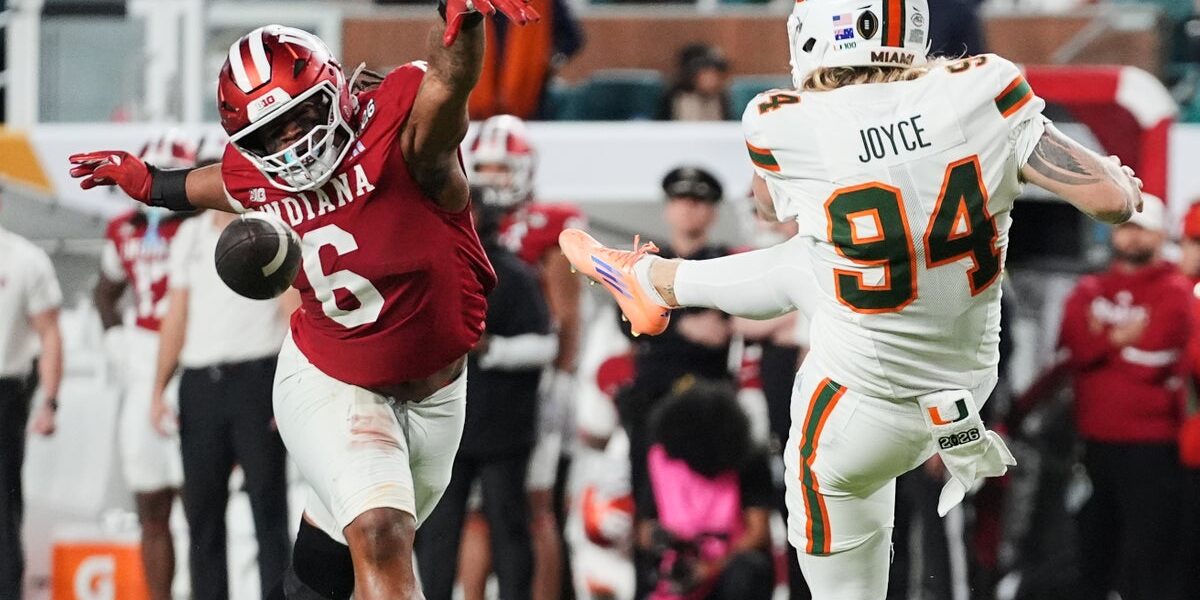 Lawmakers push to rein in college sports and limit financial scrimmages