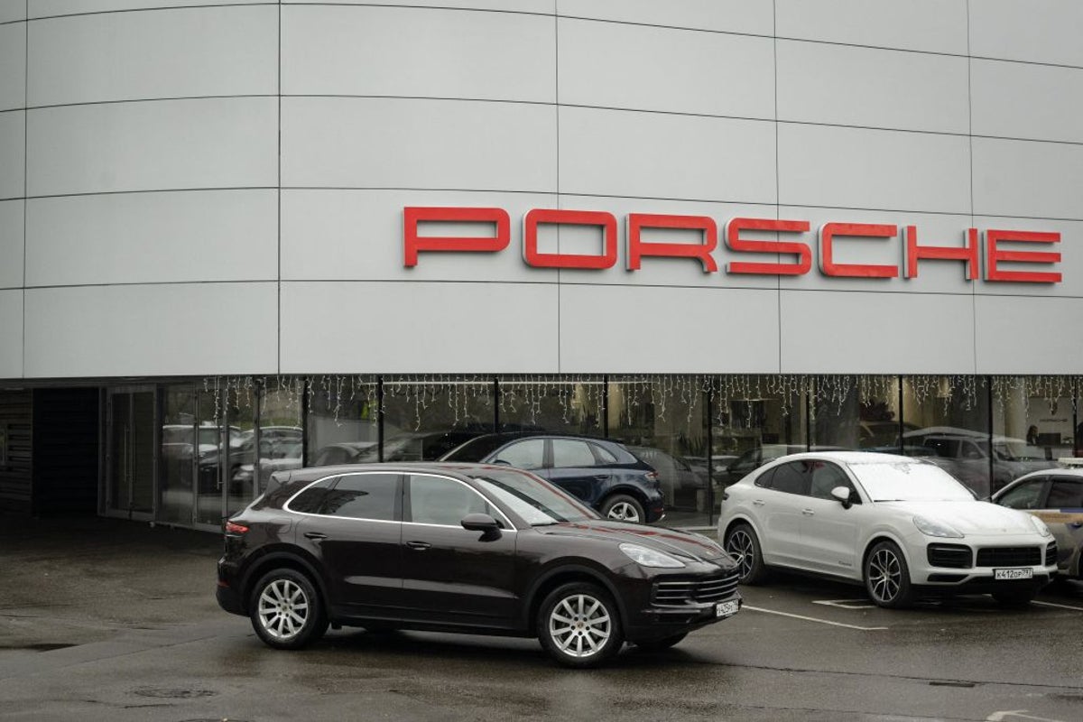 Porsche recalls more than 170,000 vehicles due to rearview camera issues
