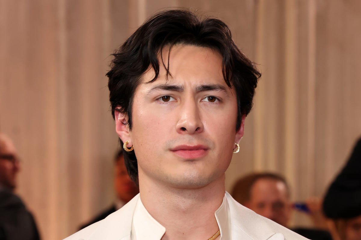 Rivalry star's NSFW comment at Golden Globes leaves Gayle King speechless