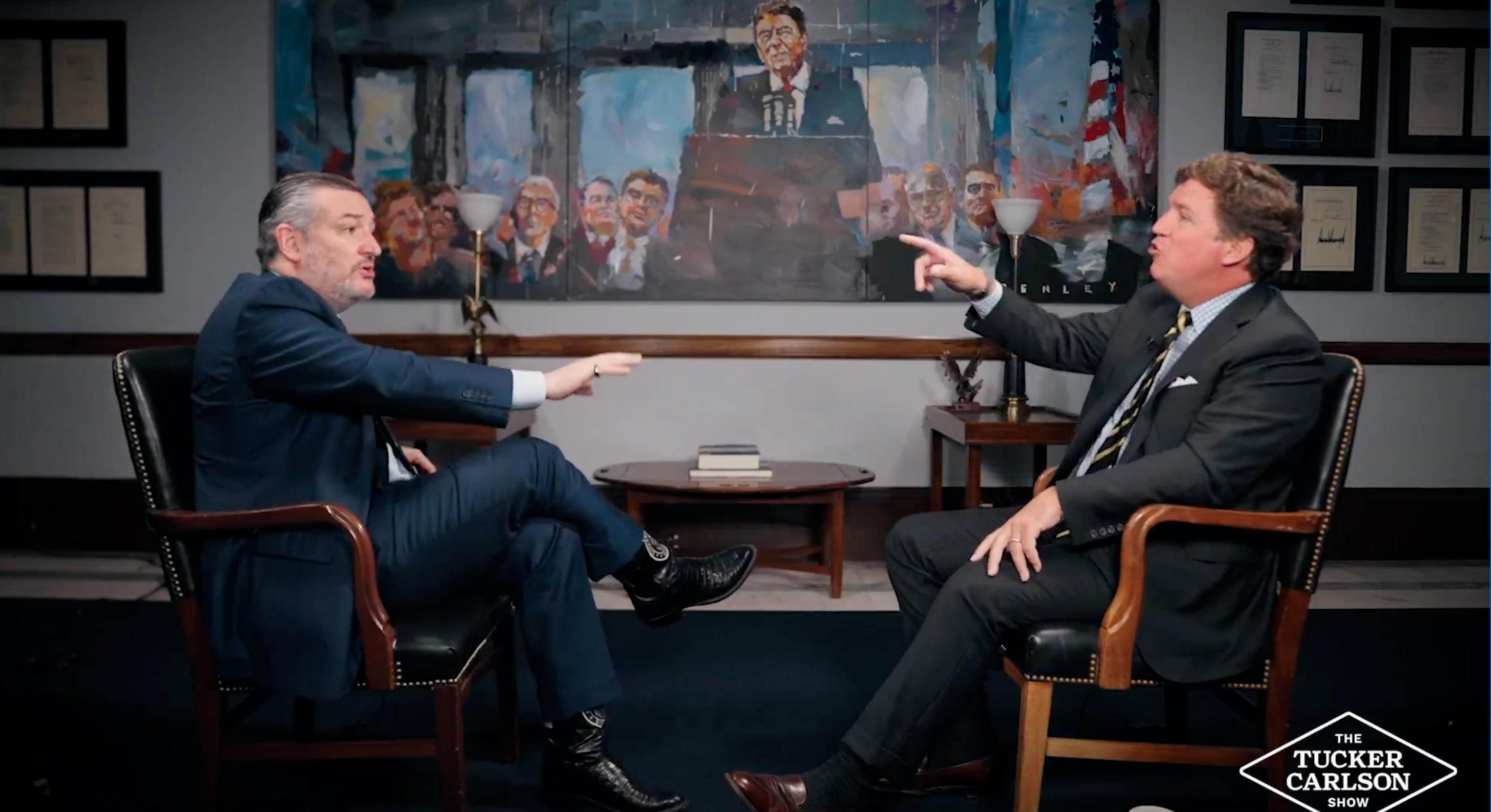 Cruz's interaction with former Fox News star Carlson, who disagreed on U.S. foreign policy, particularly Israel, but was equally critical in private, went viral.