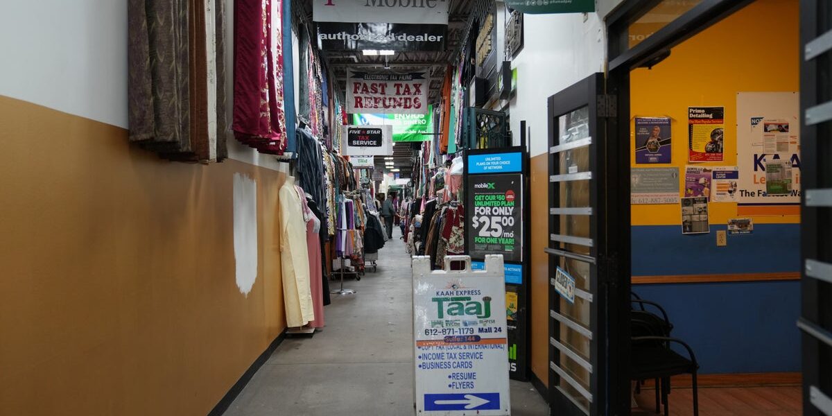 Somali businesses struggle during Minneapolis ICE crackdown