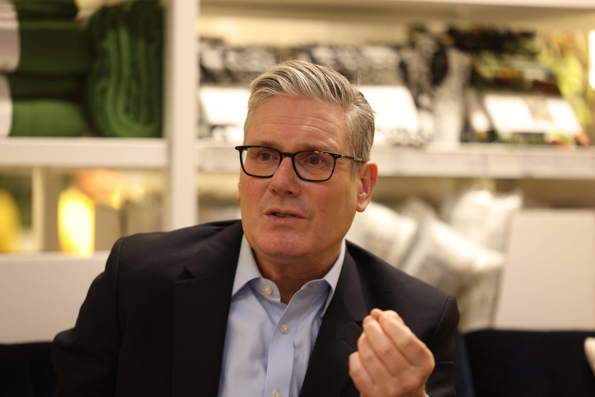 Starmer warns X that if it fails to control Grok, "we will"