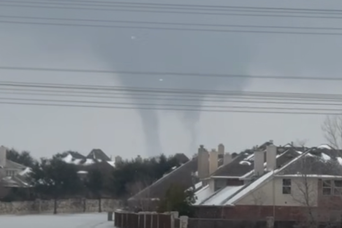 'Steam Nado' phenomenon hits Texas, nation battles frigid temperatures