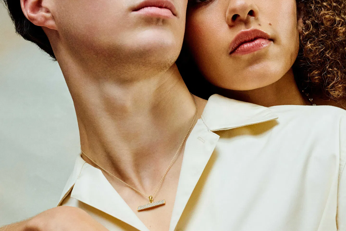 The Royal Mint's diamond collection is on sale for under £500, with delivery ahead of Valentine's Day