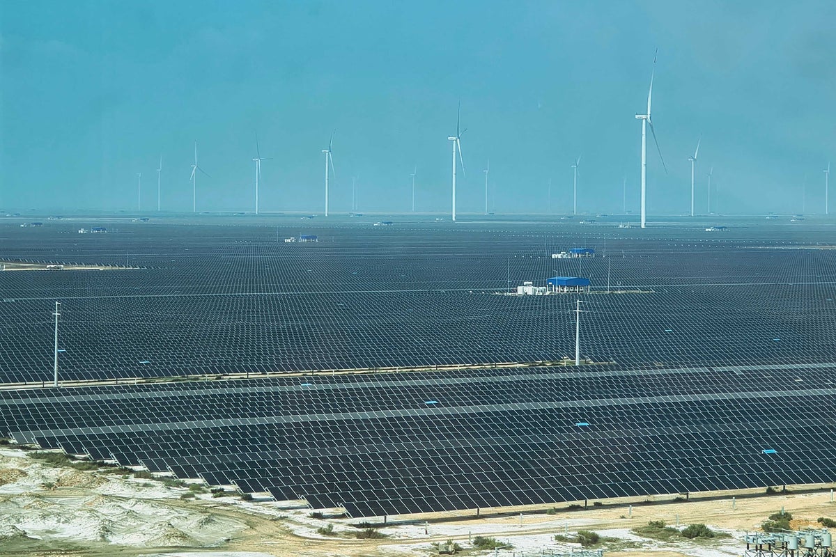 The world’s largest renewable energy park – proving the green transition is not dead