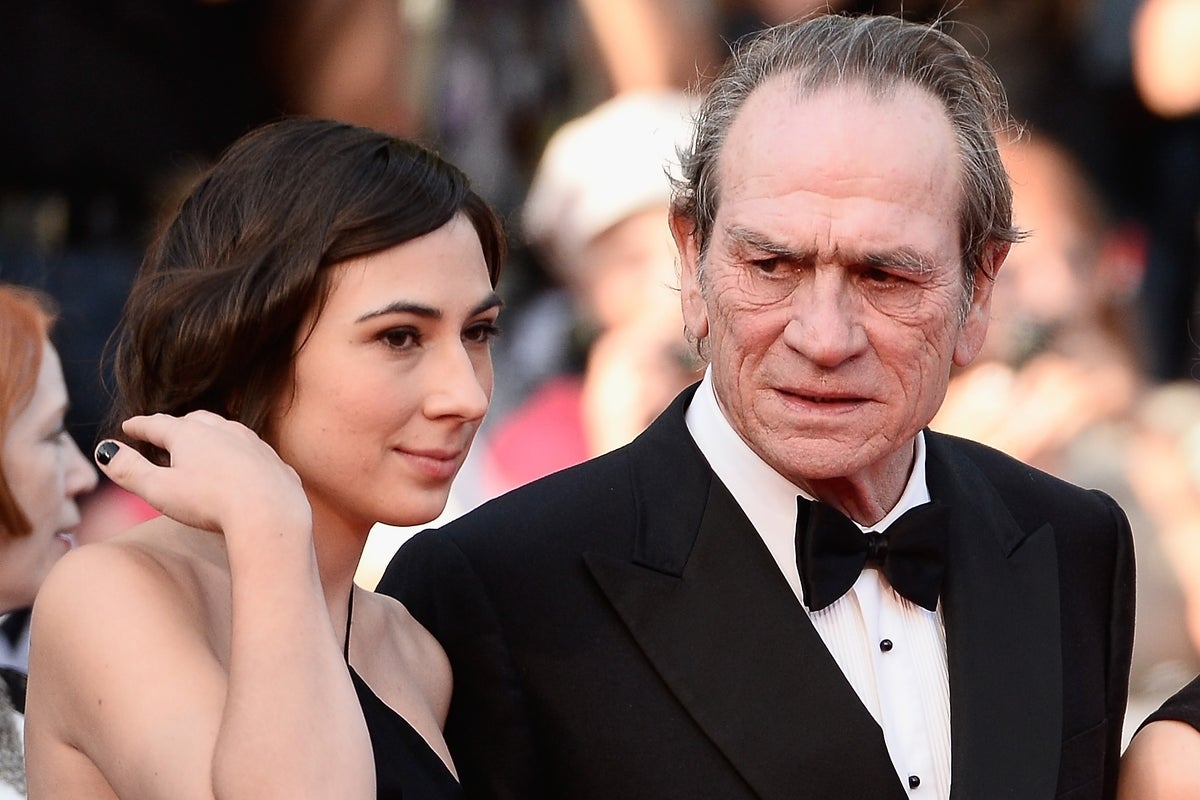 Tommy Lee Jones' family releases statement after daughter dies at 34