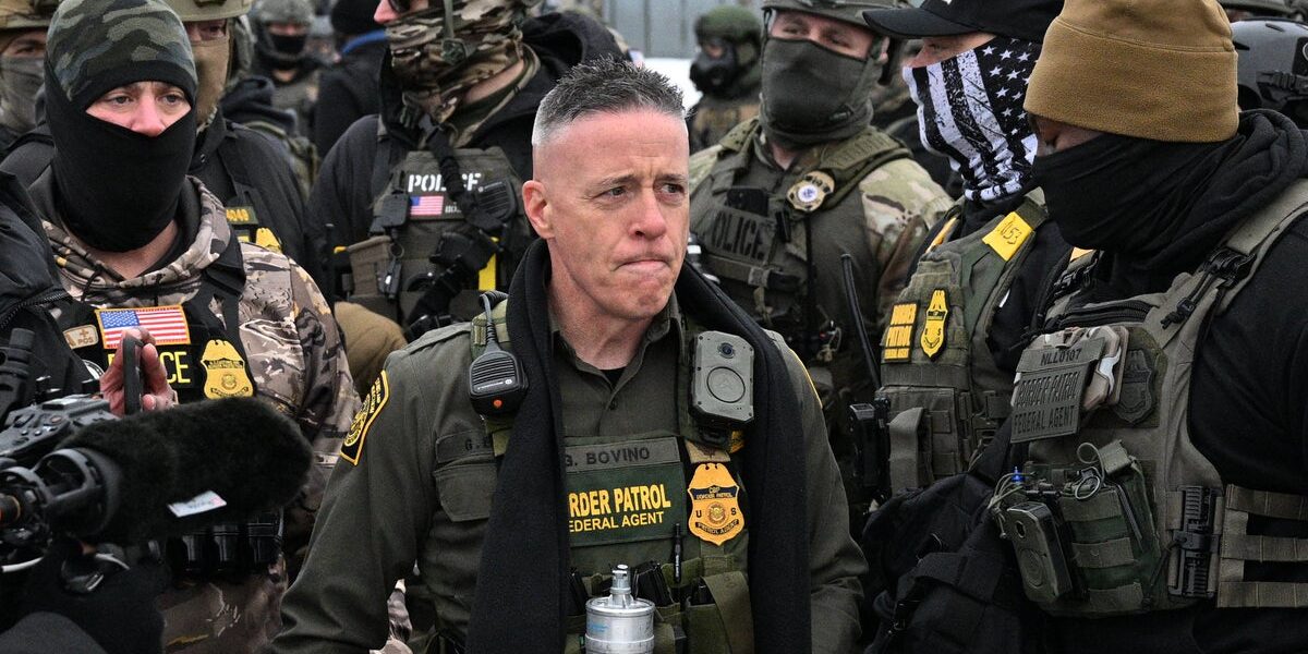 Trial of Chicago man accused of offering bounty to top Border Patrol leader heads to jury