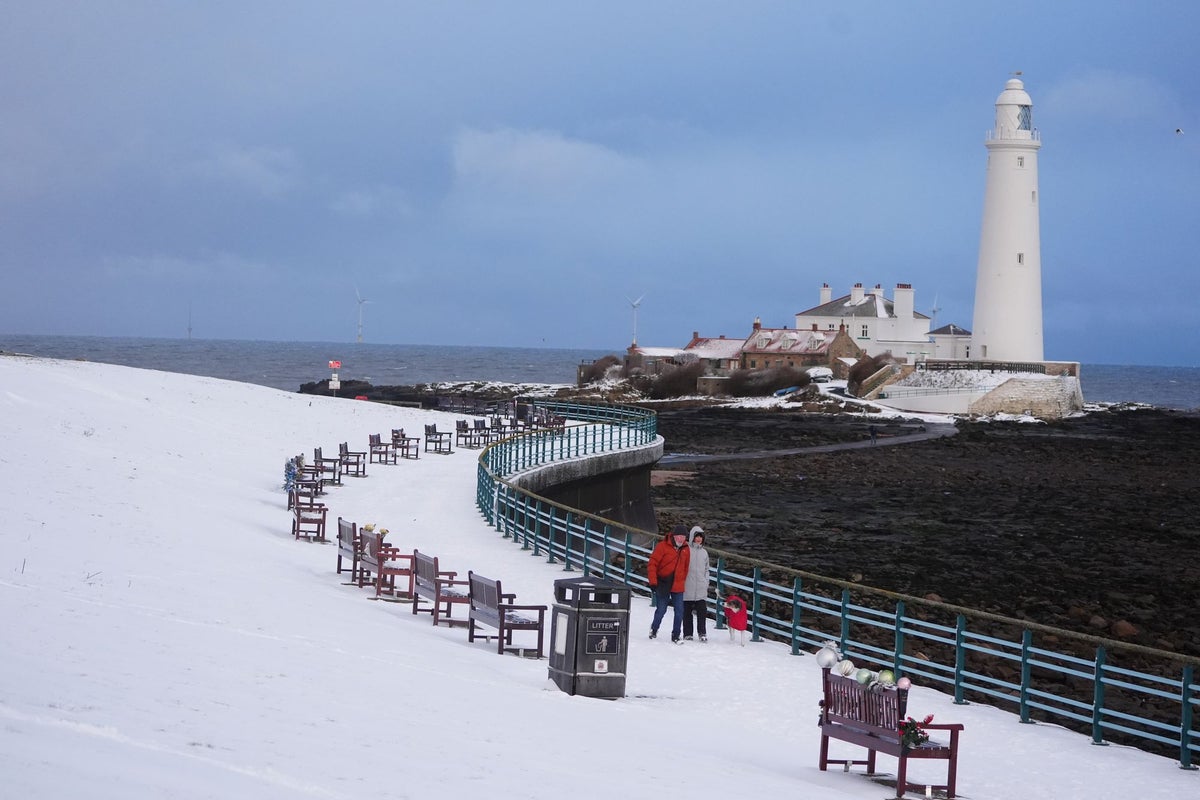 UK weather: Amber and yellow snowfall warnings in effect, cold snap 'stay at home' alert
