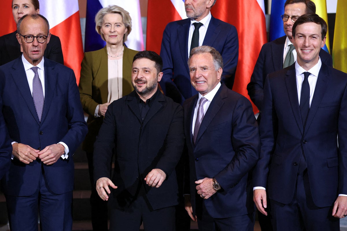 Ukraine war latest: Putin accused of bombing US companies ahead of crucial Paris peace talks