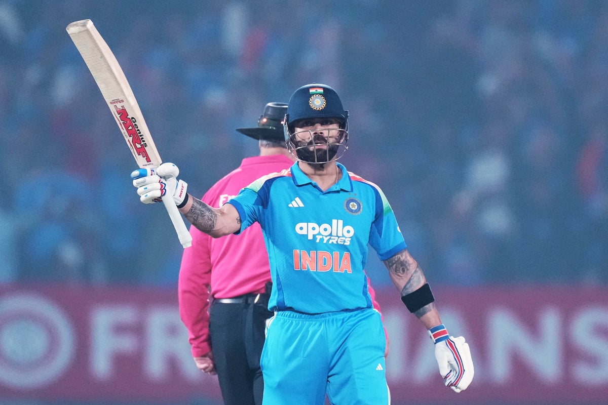 Virat Kohli leads India to victory in first ODI against New Zealand